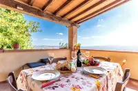 Swimming Pool, 5 Minutes to Volterra Center, 4 Sleeps