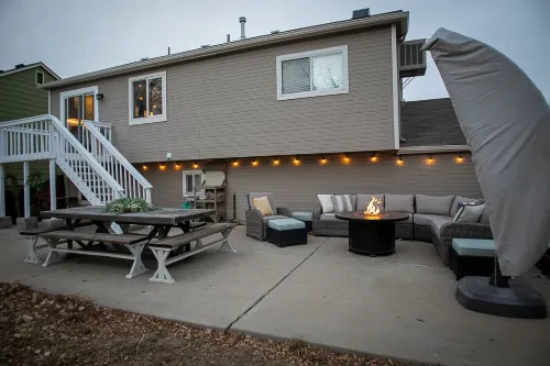 Artist's Dreamy French Farmhouse Oasis Near Lake Hotel a Lafayette