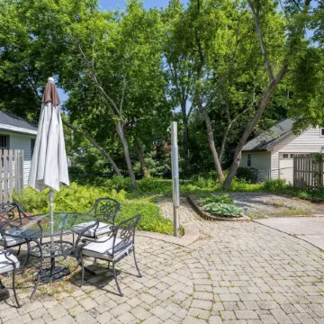 ♥ Cozy historic 3BR w/ bridge view! Sleeps 7 ♥