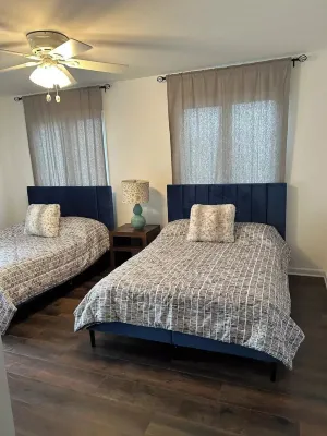 Fully renovated modern beach home in Orltey Beach