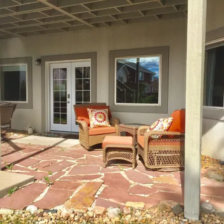 Spread out in a large,1600 sq foot comfort suite 1 bedroom plus additional nook