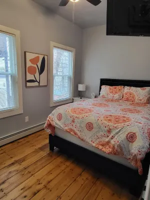 Eastbayside/Munjoy - Charming Downtown Escape