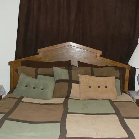 Cozy Home 10 blocks from Yellowstone Park