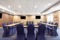 Hampton Inn & Suites by Hilton Benton Harbor Hôtels à : Benton Charter Township