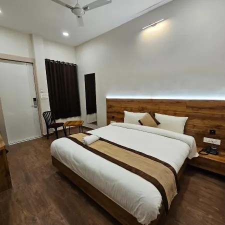 Devki Grand Hotel