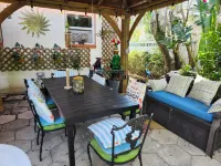 The Julia House Right On The Gulf of Mexico - 2-Star