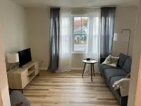 Newly renovated cottage less than two blocks from the beach