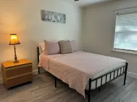 Gorgeous Pool Home in South Lakeland. Family and Pet Friendly!