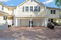 Charming Historic Home <.75Mile to Navy Stadium, 1Mile to Usna and Downtown