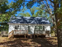 Cabin on the lake orv’s and campers welcome!