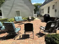 Recently remodeled Colonial-style home with room for the whole family! - 3 stelle