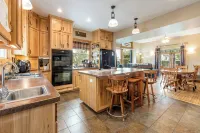 The Guest House Alexandria MN Hotels in Alexandria Township