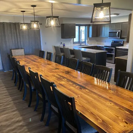 7 Bedroom Country Lodge Close to Town - Rooster Roost Ranch Lodge