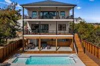 Brand new modern beach home with elevator, pool, marsh view, 2 min walk to beach