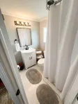 High Tider Matchmaker - Cozy 1 Bedroom Home in the Heart of the Harkers Island