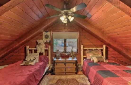 Log Cabin in Catskill NYS