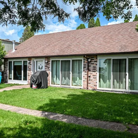 Agate Bay Cottage 2 Bed 2 Bath. Watch the ore boats in comfort.