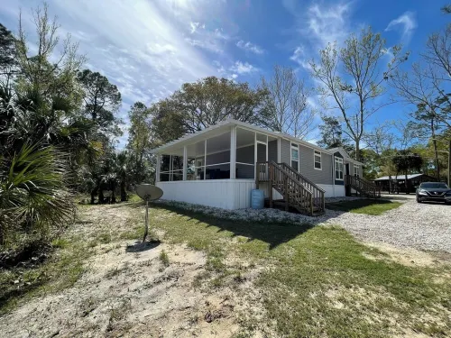 Lily Pad  3 bedrooms and 2 baths