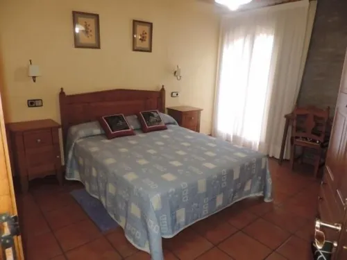 Self catering El Racó de Cal Maró for 8 people Hotels in Alt Urgell