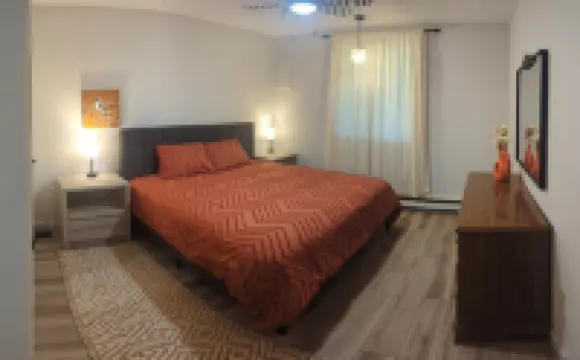 Charming 2-bedroom condo in McHenry Close To Lake Activities and Ski Resort