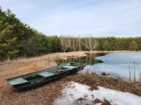 Guest house on secluded 120 acre property minutes from Chain 0' Lakes