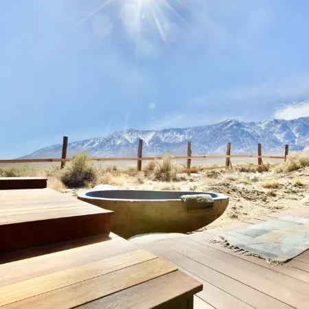 The LoneEast An Eastern Sierra wilderness retreat