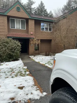 You want an adventure? Come stay near Loon Mt., great hiking, biking & skiing.