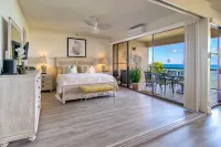 Wow Wow Wow 50 ft to the Ocean, Views in Every Room 2Bd2BTH Condo Huge 1680sf,AC