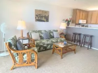 Stunning Oceanfront Kauai Condo for Two!
