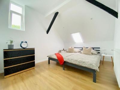 -2-zentral-traumwohnung-rhein
