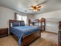 6Br 5BA, Heated Pool/Spa, Indoor & Outdoor Games, Pickleball, Much More!