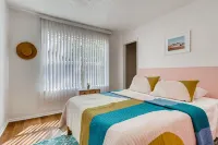 Funky South Austin Gem - Minutes from Everything Hotel in zona McKinney Falls State Park