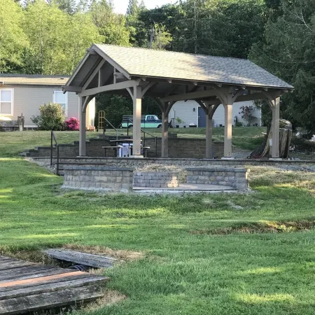 Lounge On The Lake In Privacy/Fly-in Friendly