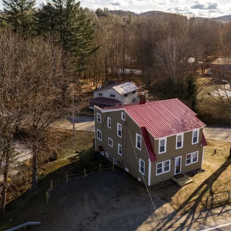 The Lodge House - Centrally Located Cheerful 5BR - Minutes to Gore!