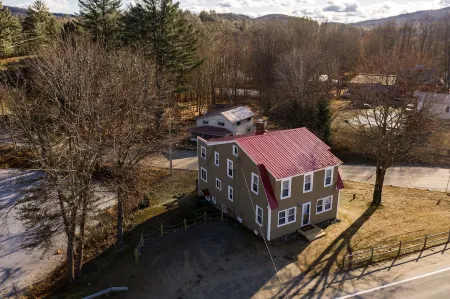 The Lodge House - Centrally Located Cheerful 5BR - Minutes to Gore!