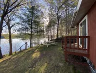 Newly remodeled cabin on quiet lake w/no public access in Spooner, WI.