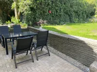 6 N-Street - Luxuriously furnished vacation apartment with garden シュレスヴィヒのホテル