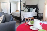 Charming country guest cottage eight miles from downtown Athens and UGA Hotels near Georgia Square Mall