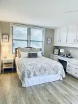 New!!! Luxury Riverfront Oasis with Gorgeous Oaks and Ping Pong Table! Hotels near Polmedia Polish Pottery