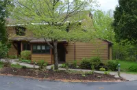 3BR Townhouse, Walk to downtown 3 miles)