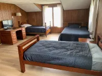 Private Waterfront House, Scenic Sunset Views