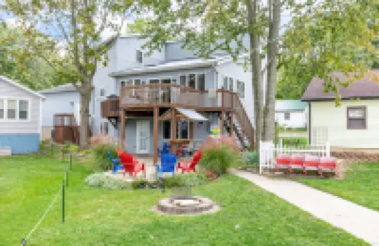 Indian Lake Waterfront Home & Boathouse - Boat Rental Available - Sleeps 16