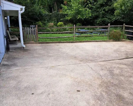 Towson Beautiful Home 5 minutes from Everything Towson タウソンのホテル