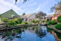 Sweet Mystic Retreat