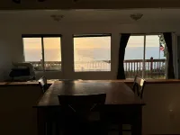 Terrific studio apartment in Ninilchik with stunning views. Hotels in Ninilchik