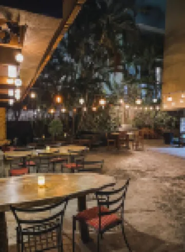 New Waikiki Boutique Condo 1.5 blocks to the sands of Waikiki Beach!