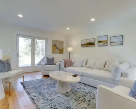 Family-friendly: Elegance 15mins to Downtown D.C. Hotels in Lincolnia