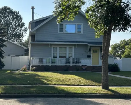 Brand New, Modern, Private, and Cozy 430 sq. ft Apartment Across from City Park! モブリッジのホテル