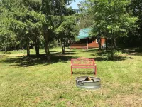 Adirondack Style Lodge - Minutes from Keuka Lake, Wineries. Very Private.