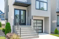 Modern 4-bedroom house Downtown Raleigh Skyline Views